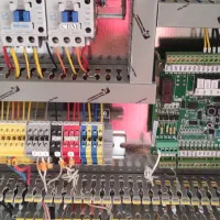 تعمیرات و سرویس ماه آسانسور