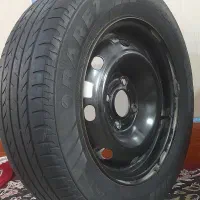 یک حلقه لاستیک بارز همراه رینگ 14