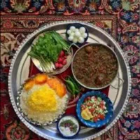 استخدام اشپز وکمک اشپز ومنشی برای رستوران