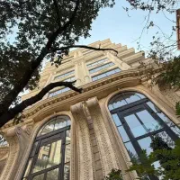 هنر به اوج رسید / برج باغ یونیک در شهرک هما