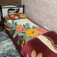 تخت خواب وتشک یک نفره