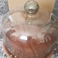 ظرف کیک و شیرینی پایه دار