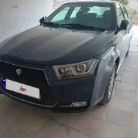 دنا پلاس چهار ایربگ ساندروف دار