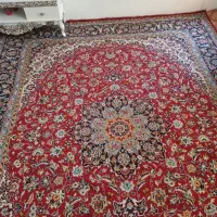دو عدد فرش قرمز 12متری