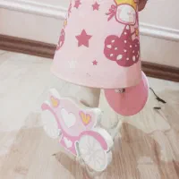 دیوارکوب کودک