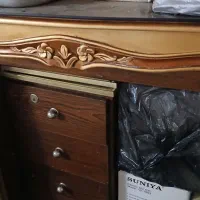 مبل استیل  ۷ نفره به همراه میز ناهار خوری ۸ نفره