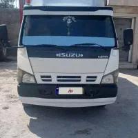 کامیونت ایسوزو