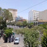 ویلایی دونبش با ۲۰ متر تجاری/خیابان عرفانی