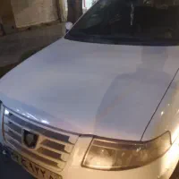 راننده خانم و آقا با دو خودرو