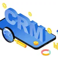 فروشنده مسلط به CRM برای فروش دوره آموزشی