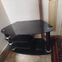 میز تلویزیون شیشه ای