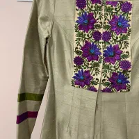 مانتو|لباس|کرج, برغان|دیوار