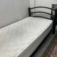 تخت یک نفره