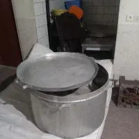 دیگ غذا و اجاق گاز بزرگ سه شعله