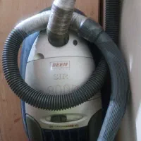 جاروبرقی بیم ۱۸۰۰