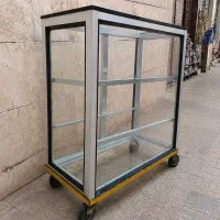 دکه شیشه‌ای آلومینیومی چرخ‌دار فروشی