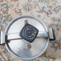 زودپز|ظروف پختوپز|تبریز, |دیوار
