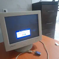 مانیتور کامپیوتر