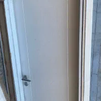 درب چوبی با فریم چوبی و قفل رزت