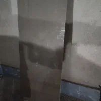 زیر تختی برای تخت دونفره و یا دوتا تک نفره.