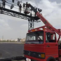 جرثقیل خاور ۶۰۸ مدل ۸۱ جک چهار