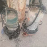 دو عدد پمپ کف کش لجن کش و دینام آب