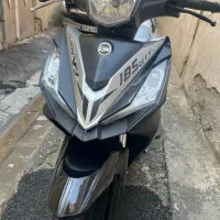 لاکی185