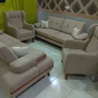 * مبل ۸ نفره ی تخت شو راحتی *