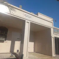 کاشی کاری وسرامیک  کاری مخصوصا تعمیرات داخای جزئی