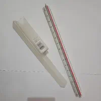 خط‌کش اشل مهندسی سه طرفه rotring