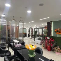 اجاره میز ناخن ، تخت مژه، صندلی