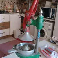 آب میوه گیری تمام چدن