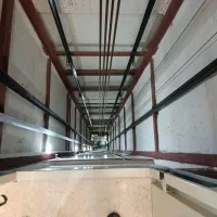 نیازمند نیرو برای کار آسانسور