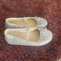 کفش دخترانه السی وایکیکی