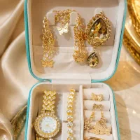 پک هدیه اکسسوری و ساعت مناسب هدیه کاملا نو