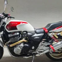 cb1300