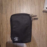 کیف موبایل و پول