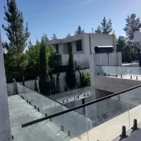 درب برقی و شیشه سکوریت .جک بازویی