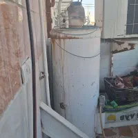 آبگرمکن مخزنی ۱۲۰ لیتری کاملا سالم
