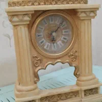 ساعت دکوراتیو