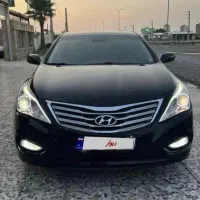 کرایه خودرو هیوندا گرنجور -بدون راننده/شرکتی