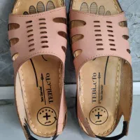 صندل طبی زنانه سایز ۴۰ نو