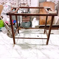 چهار پایه آهنی محکم