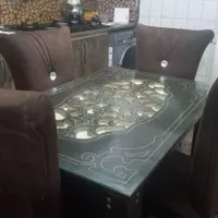 میز غذا خوری و صندلی