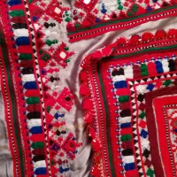 لباس|لباس|ایرانشهر, |دیوار