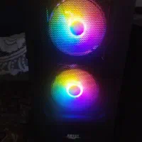 کامپیوتر شامل کیس و مانیتور فروش میرود