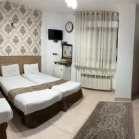 خانم خانه دار جهت هتل آپارتمان