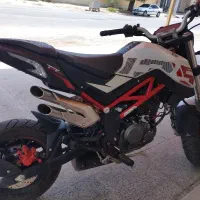 موتورسیکلت بنلی135TNT