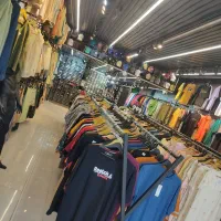 فروشنده بوتیک مردانه