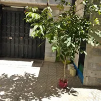 خانه دربست ۲/۵ طبقه با حیاط بزرگ|اجارهٔ خانه و ویلا|تهران, امامزاده حسن(ع)|دیوار